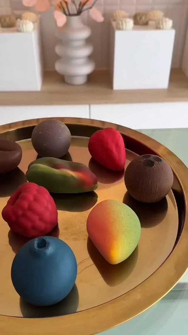 Viral Fruit Trompe-l'oeil Patisserie (UK Style)