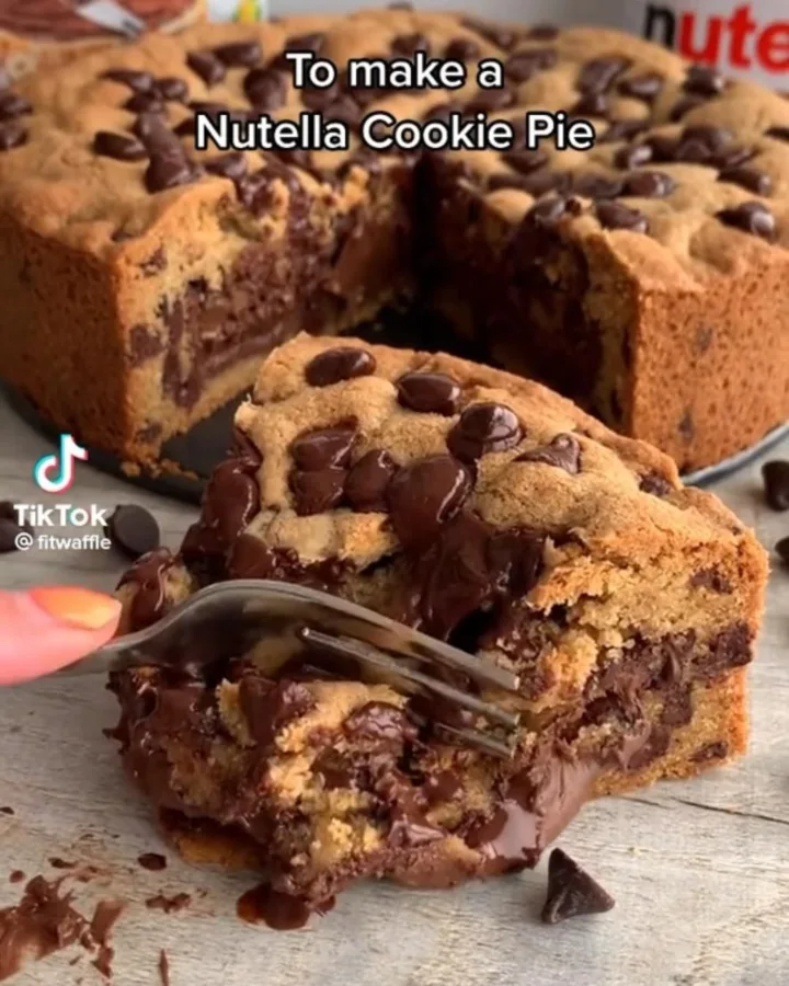 nutella cookie pie