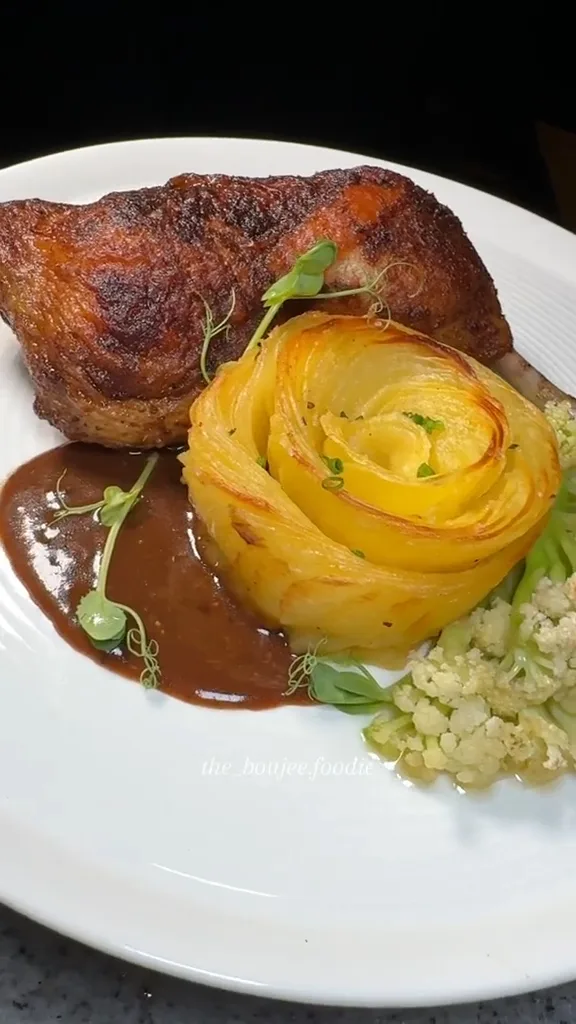Elegant Frenched Chicken Leg with Creamy Domino Dauphinoise