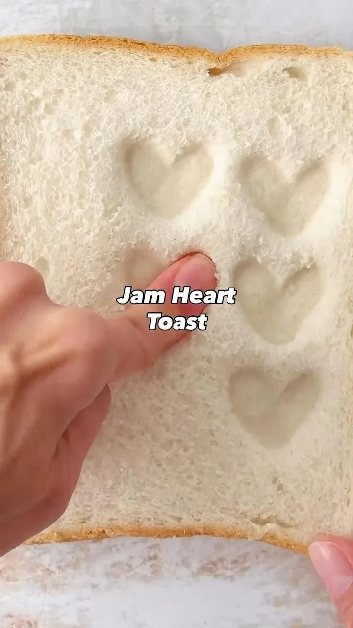 Jam Heart Toast Idea | Valentines for the Kids