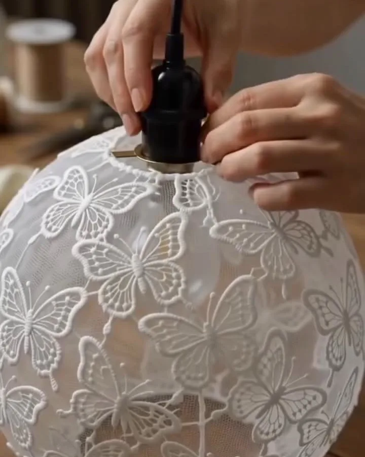 diy net cloth hanging light