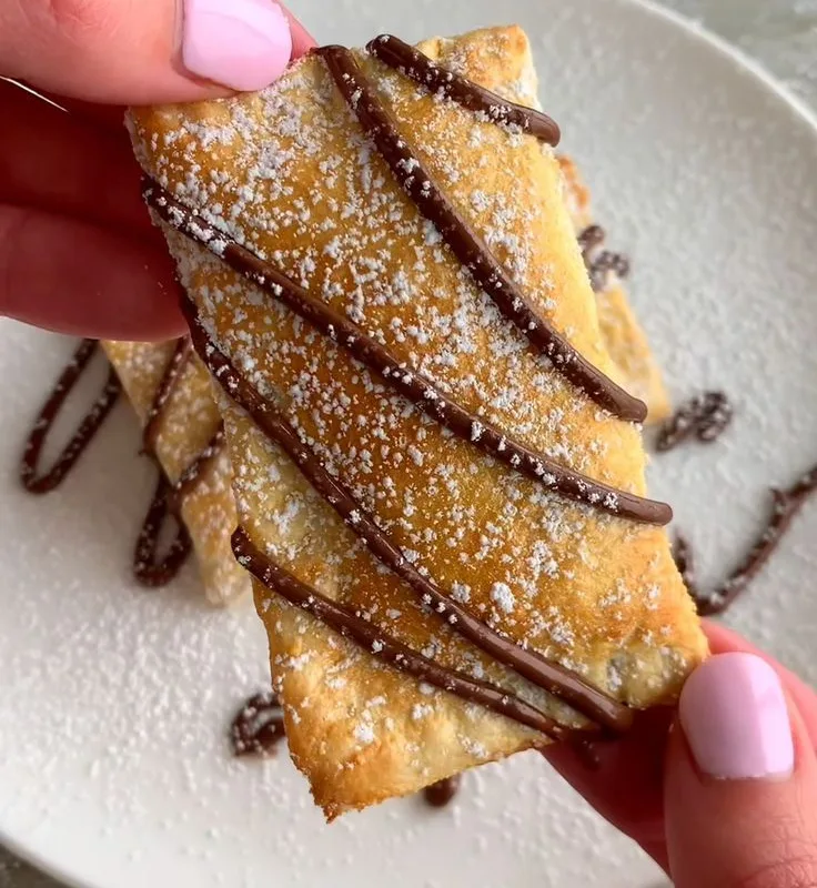 air fryer nutella toast pies