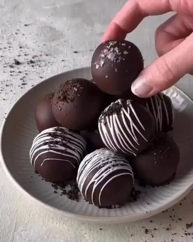 bombom de oreo fácil