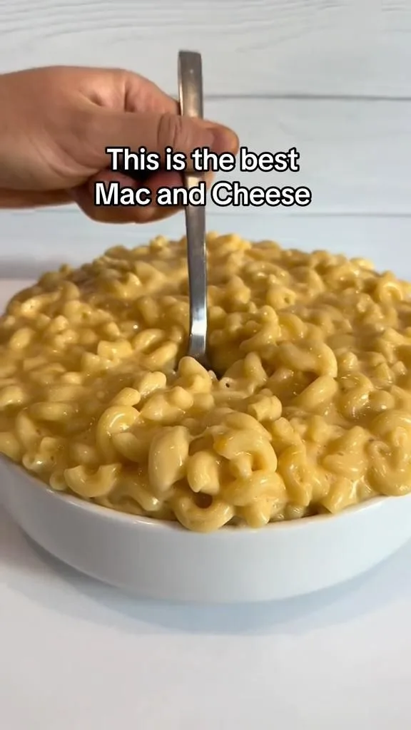Easy Mac and Cheese