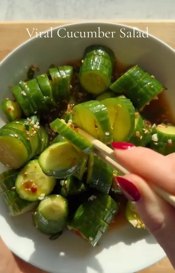 spicy asian cucumber salad