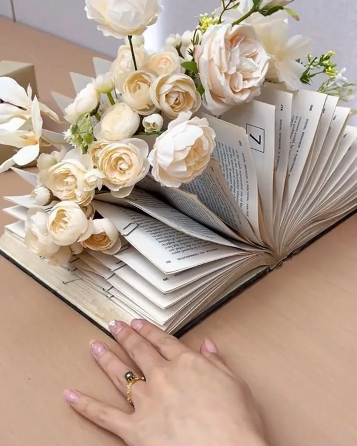 turn old books into vases