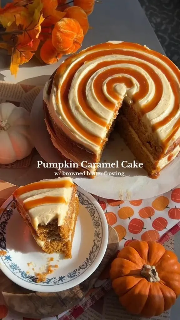 Pumpkin Caramel Cake