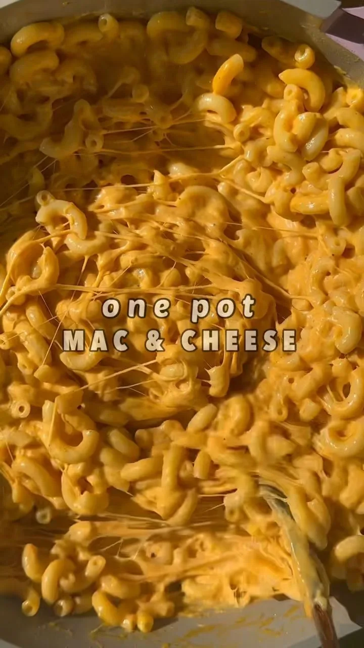 One Pot Mac and Cheese - Stovetop Easy Recipe Video