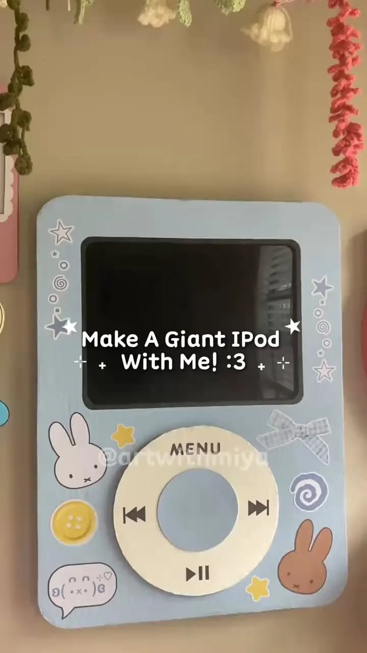 giant diy ipod room decor